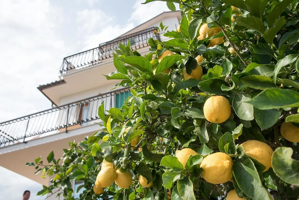 Residence Oleandro Pietra Ligure Appart hôtel
